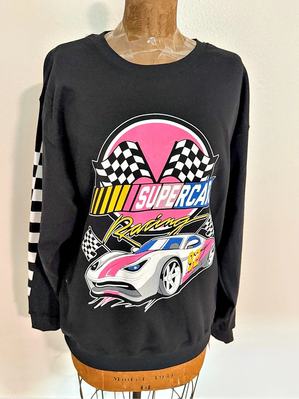 NWT Inspired Culture Checkered Sleeve Graphic Sweatshirt Black & Pink Size L